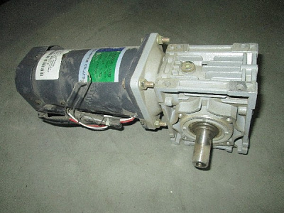  5IK 90-S3F (90W 220V-380V, 50/60HZ; 0,8-0,4 A; 1450/1800RPM)  NP-330